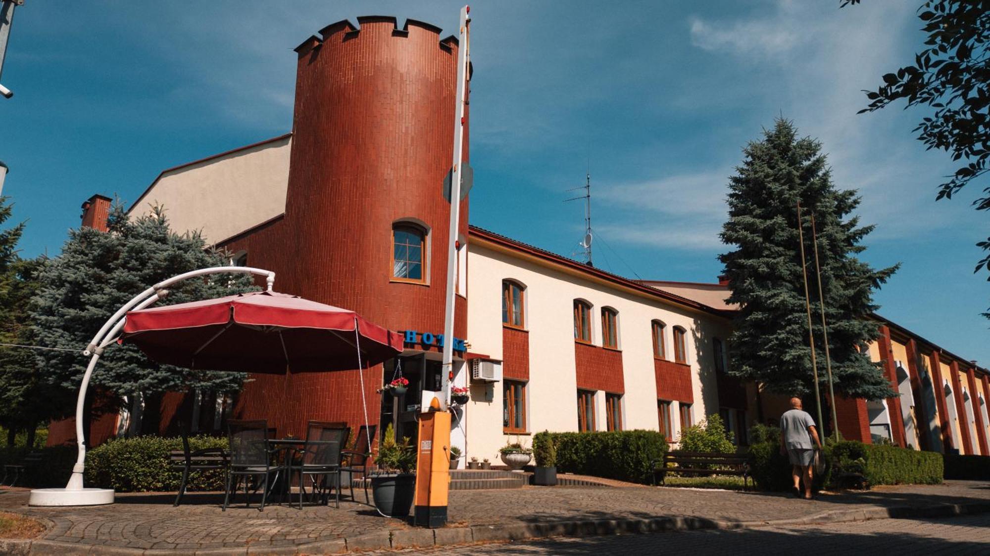 Hotel Marko Przemyśl Dış mekan fotoğraf